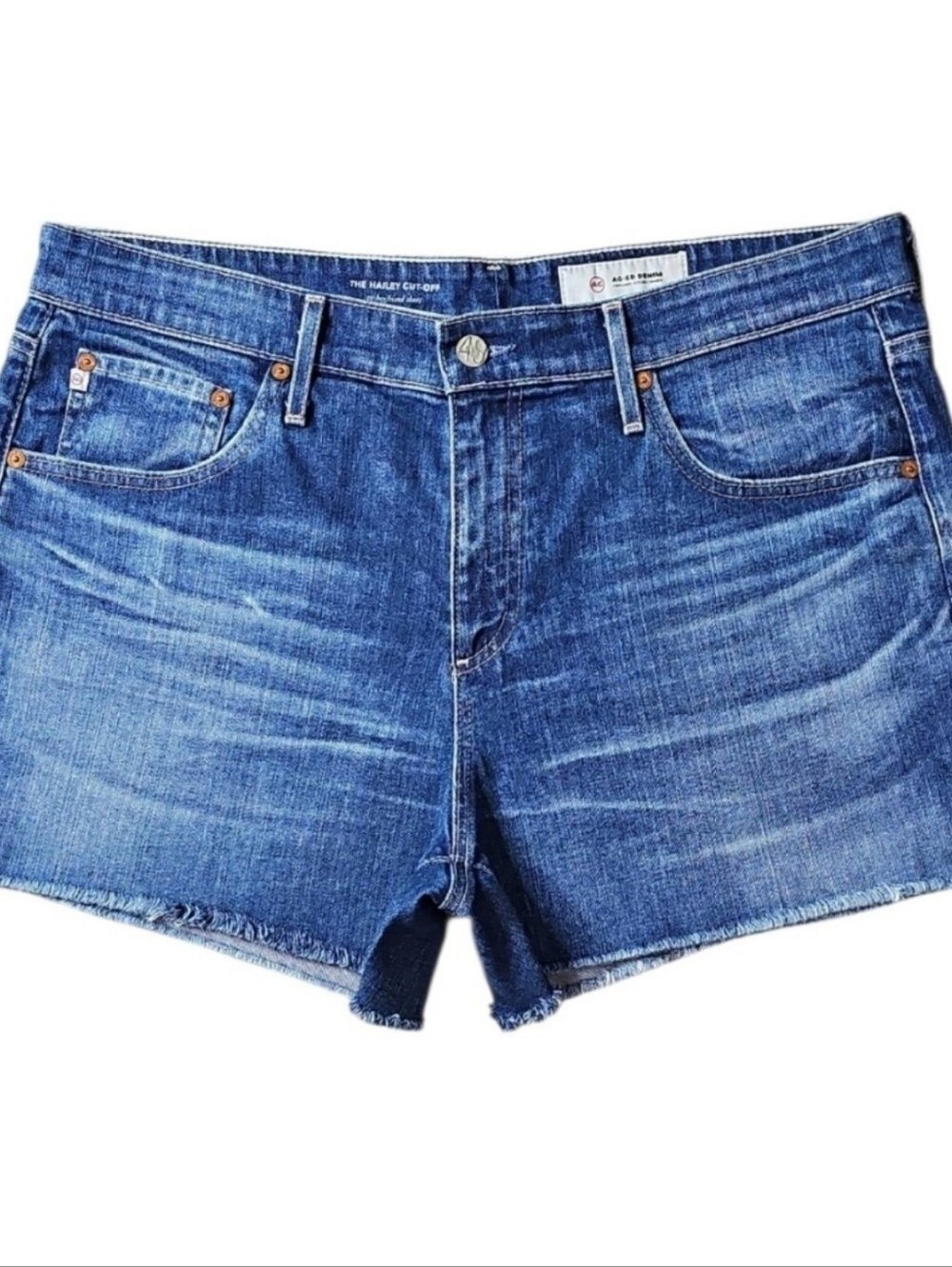 AG Adriano Goldschmied Hailey Cut-Off Ex-Boyfriend Shorts. Womens Size: W32x03L.